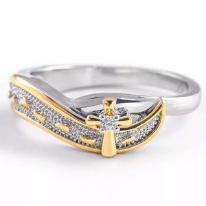 NEW•Silver & gold “Footprints” ring sizes 6 & 7